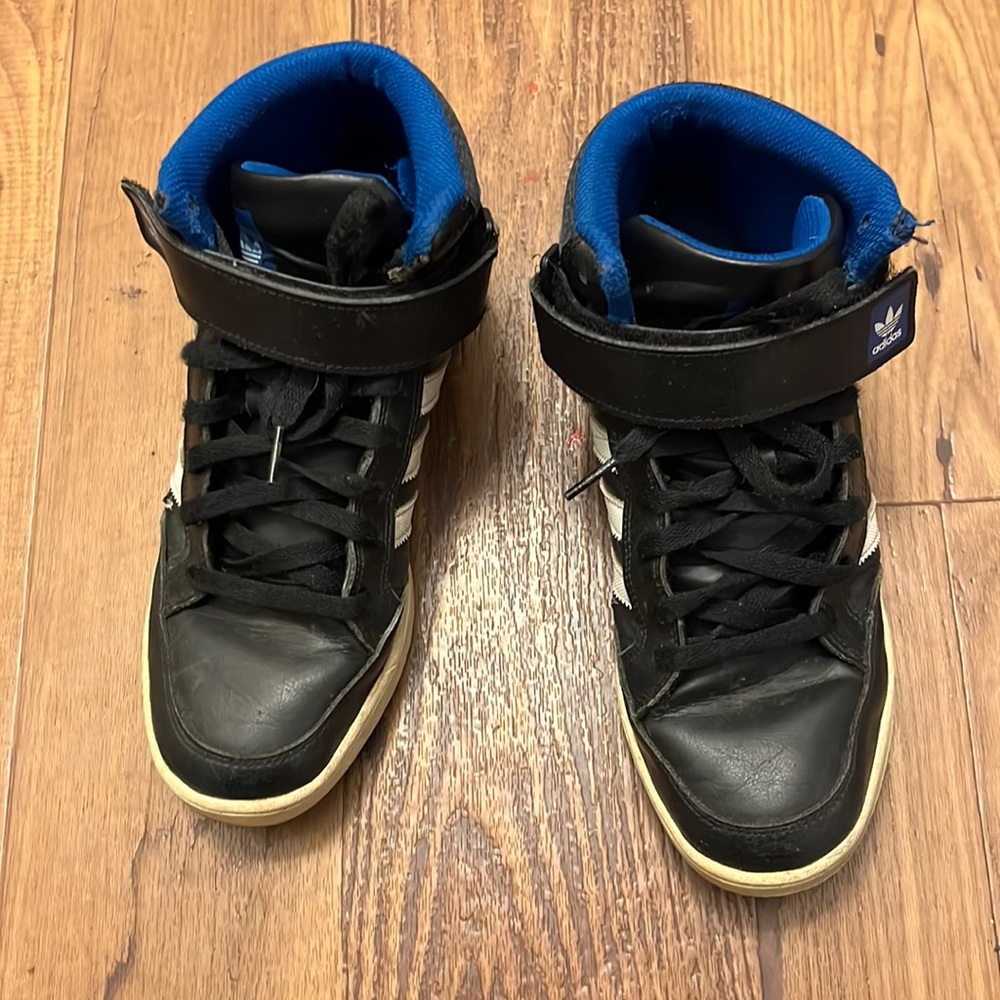 ADIDAS HIGH CUT SHOES